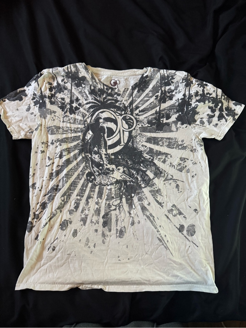 Graphic Print Y2K Men’s T-Shirt - Black & White